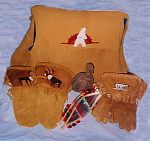 Cree Mittens, Clothing and Crafts